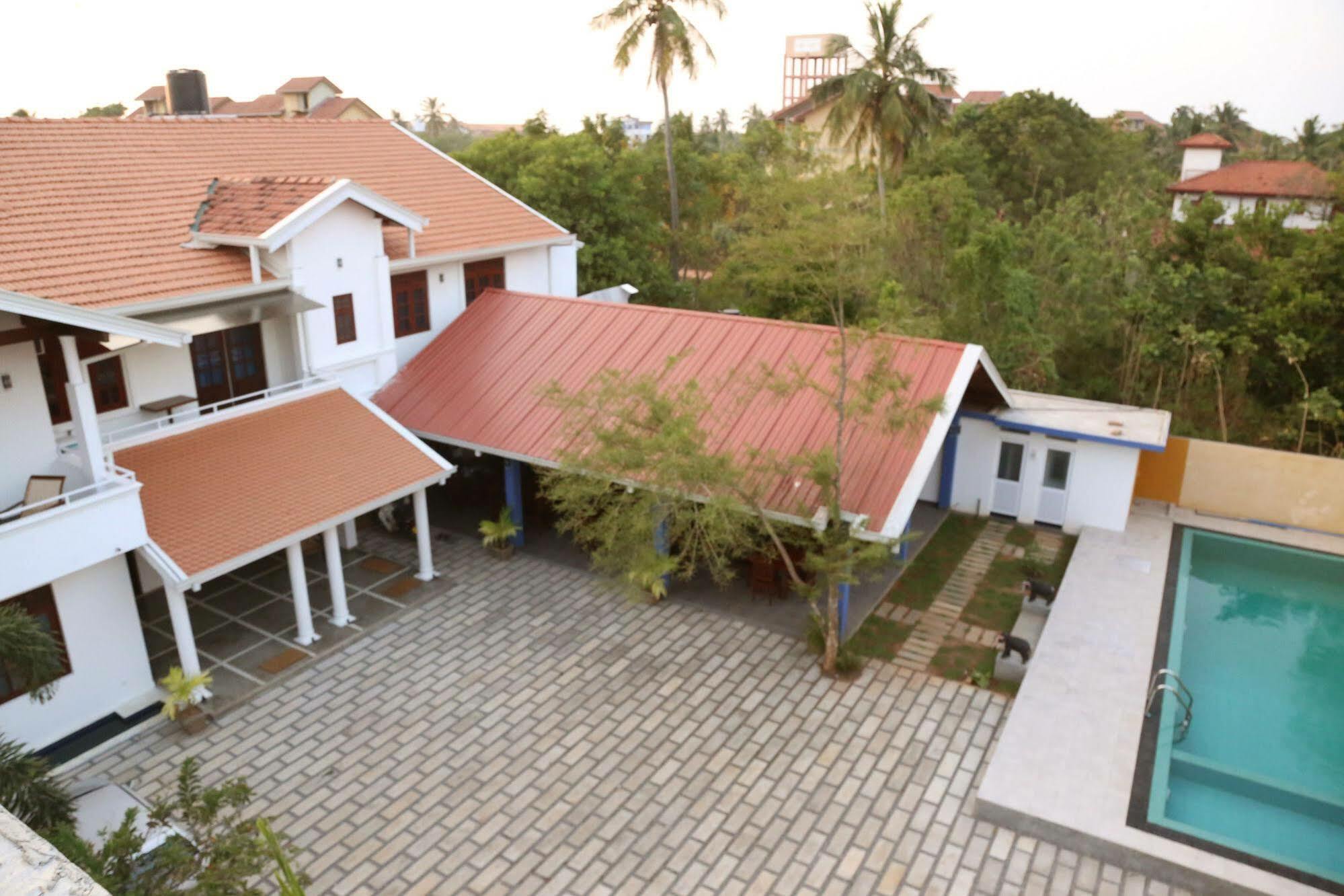 Blue Elephant Boutique Hotel Negombo Exterior photo